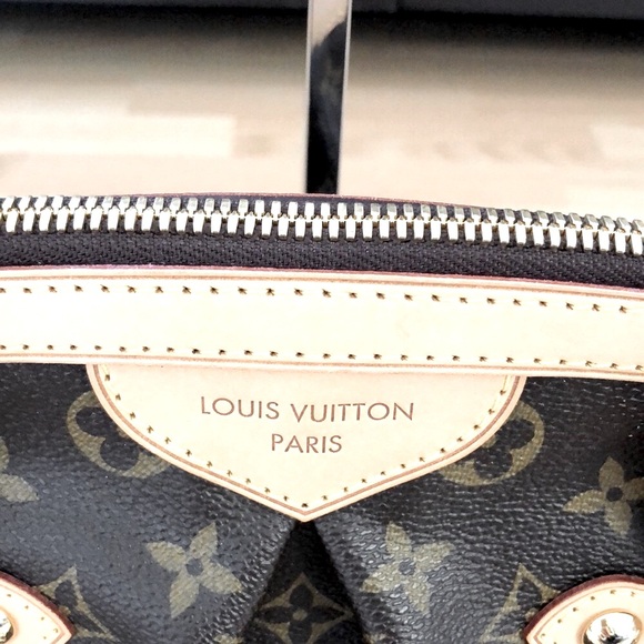 W/Receipt 🌼🌼 RETIRED 🌼🌼 Louis Vuitton Tivoli GM - Picture 5 of 16